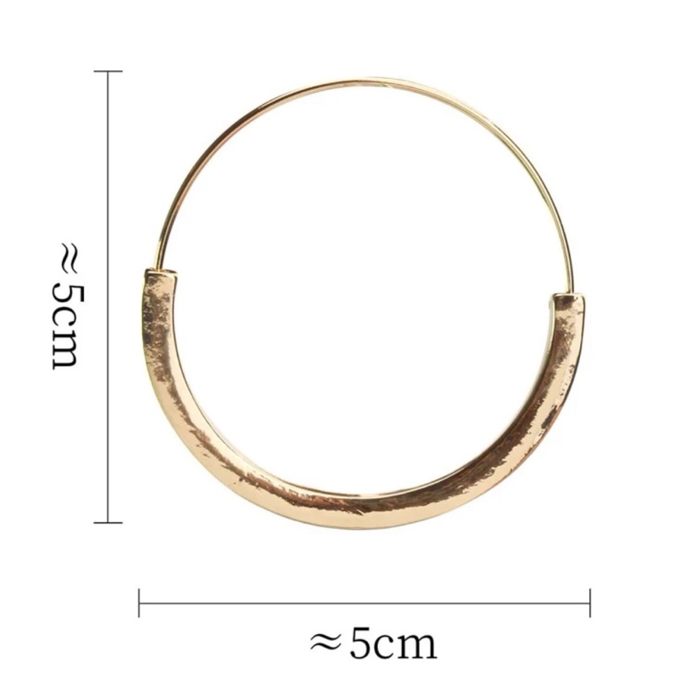 Minimalist Statement Hoop Earrings - Picture 7 of 7